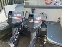 Kapal kerja kanggo didol