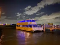 Kapal penumpang kanggo didol