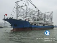 Kapal jigger cumi-cumi kanggo didol