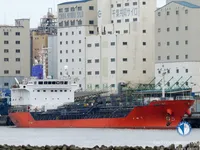 Kapal tanker minyak/bahan kimia kanggo didol