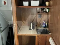 Kapal pesiar-feri kanggo didol