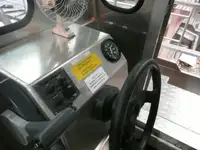 Kapal kontainer kanggo didol