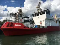 Kapal dredger kanggo didol