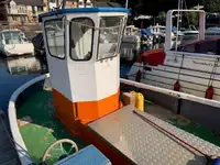 Kapal trawler kanggo didol