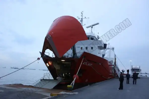 Kapal Ro-Ro kanggo didol