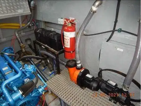 Kapal trawler kanggo didol