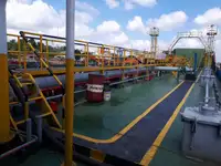 Kapal tanker minyak/bahan kimia kanggo didol