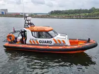 Kapal kontainer kanggo didol