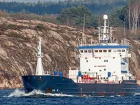 Kapal tanker minyak/bahan kimia kanggo didol