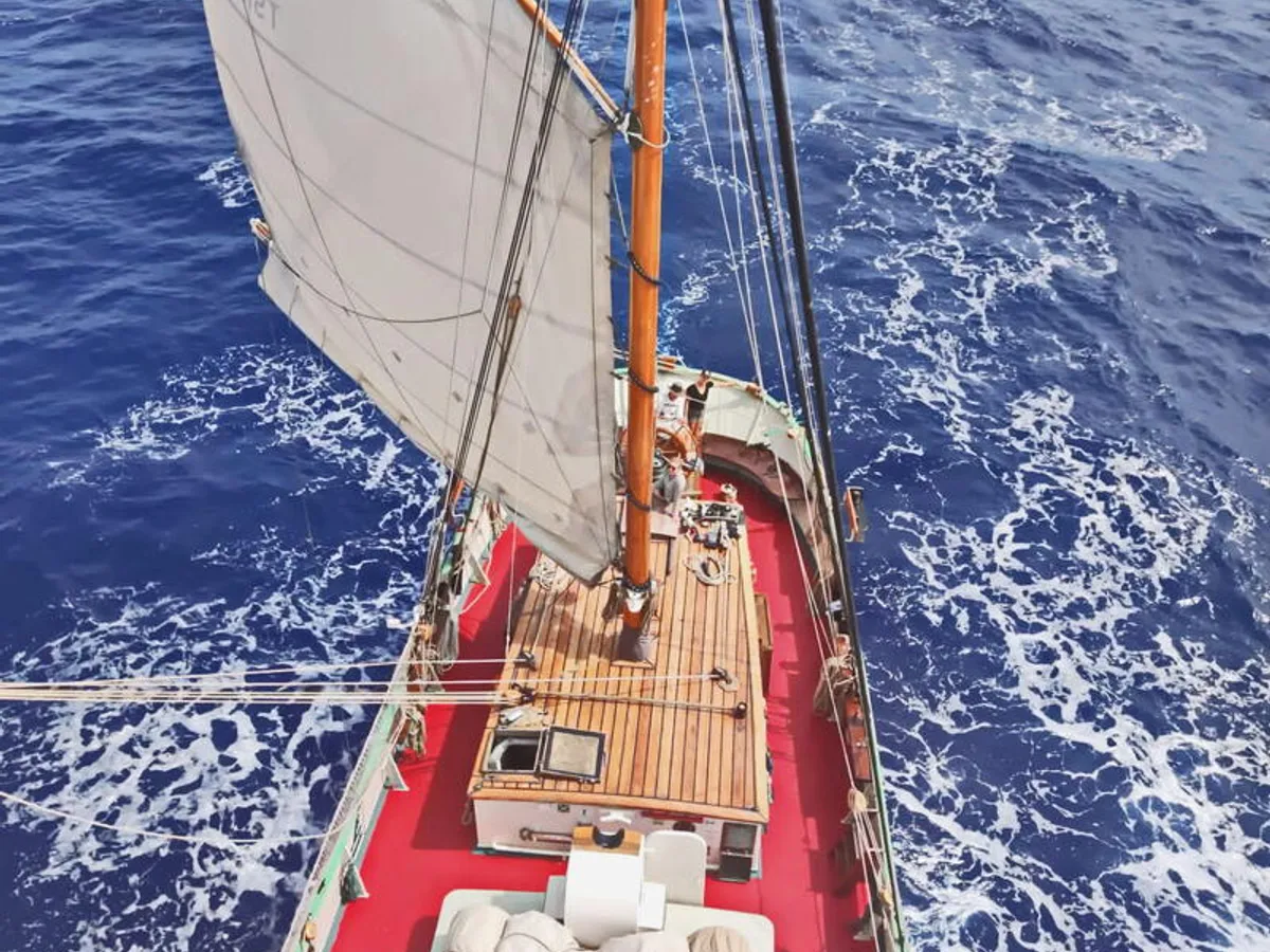 Yacht kanggo didol