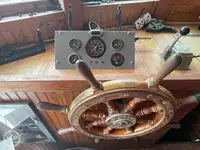 Kapal trawler kanggo didol