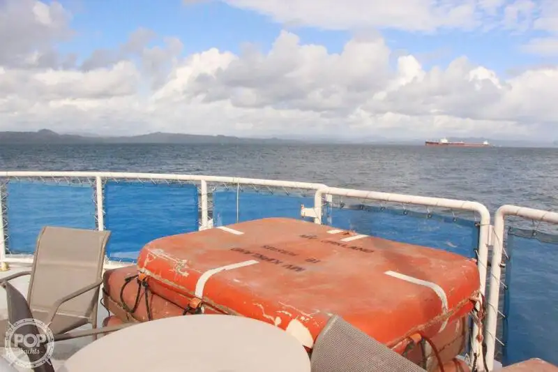 Kapal feri kanggo didol