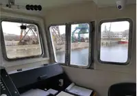 Kapal kerja kanggo didol