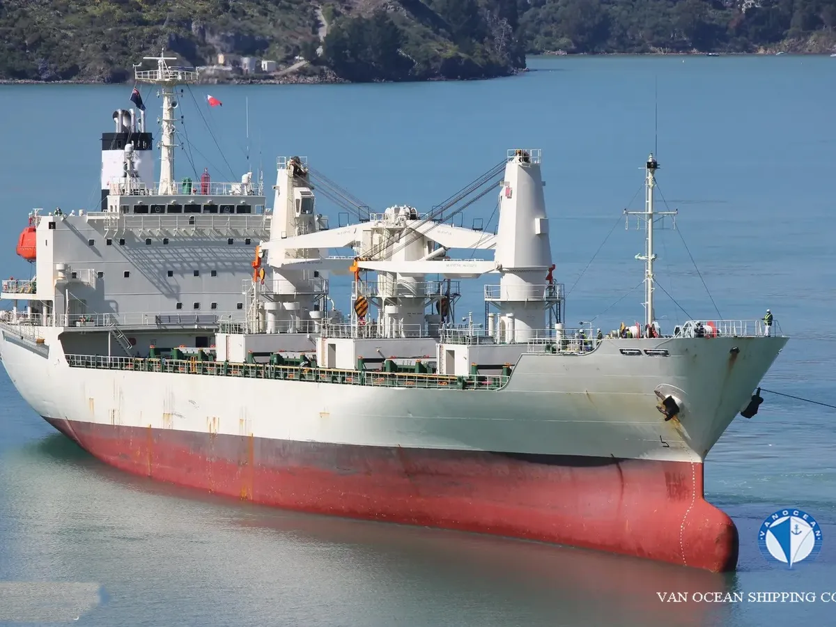 Kapal reefer kanggo didol