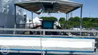 Kapal kontainer kanggo didol