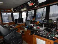 Kapal kerja kanggo didol