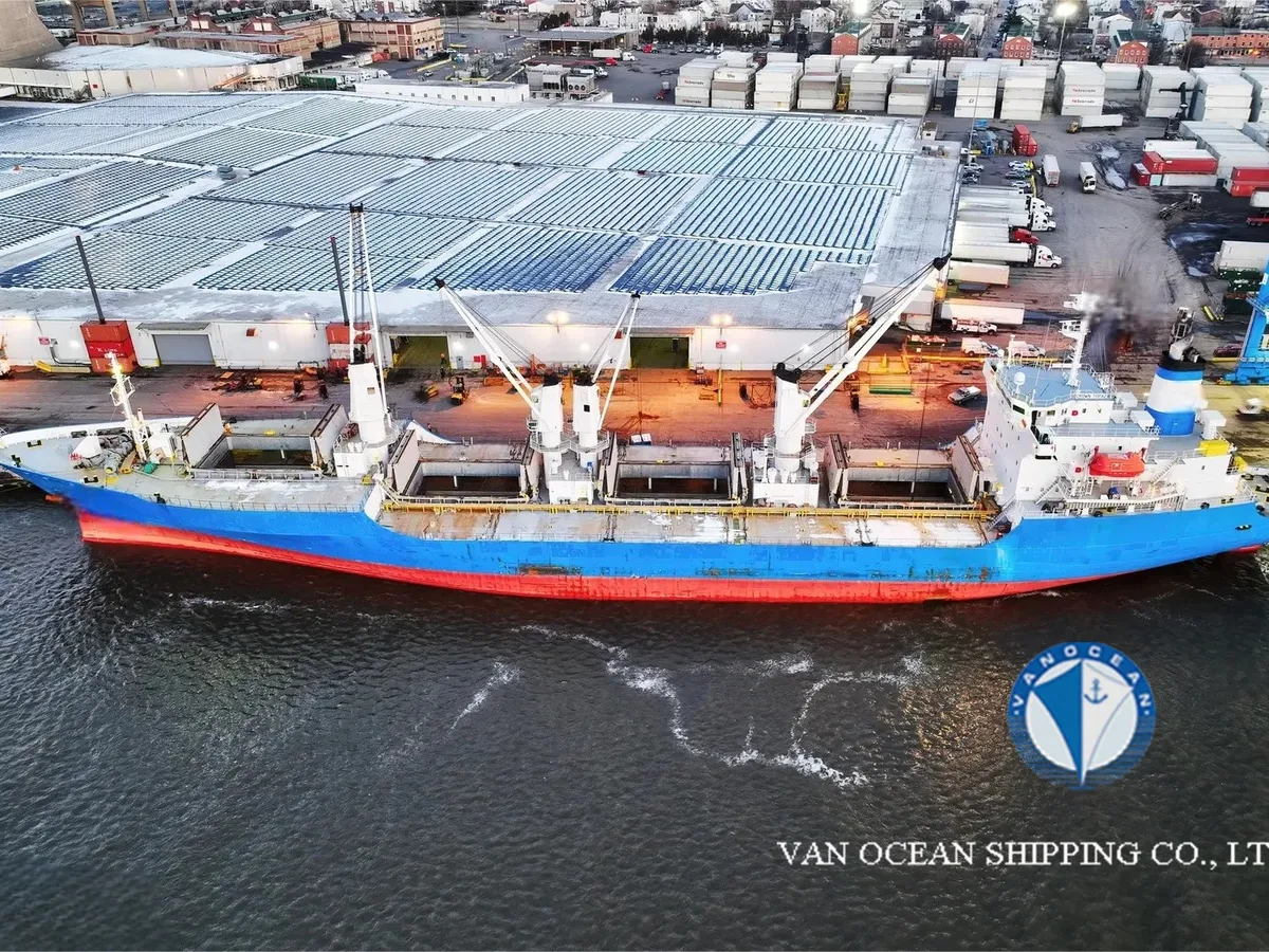 Kapal reefer kanggo didol