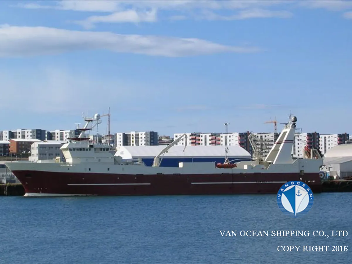 Kapal trawler kanggo didol