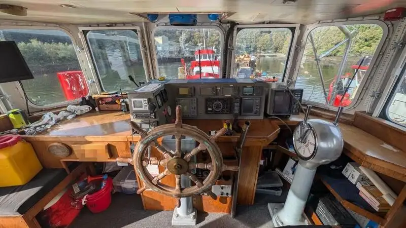 Kapal survei kanggo didol