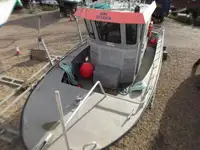 Kapal kerja kanggo didol