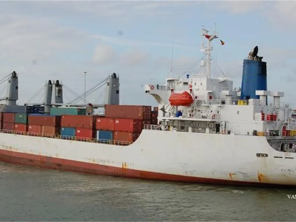 Kapal reefer kanggo didol