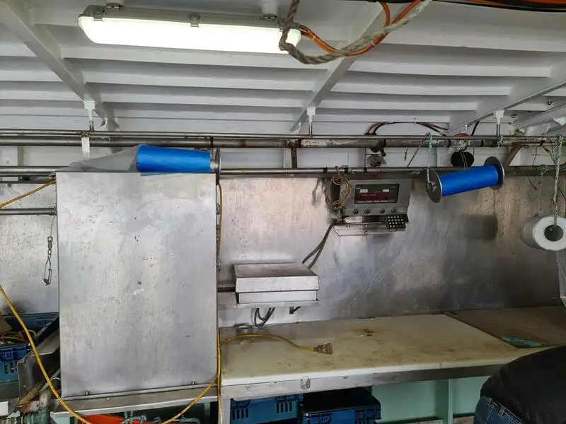 Kapal longliner kanggo didol