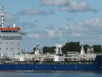 Kapal tanker minyak/bahan kimia kanggo didol