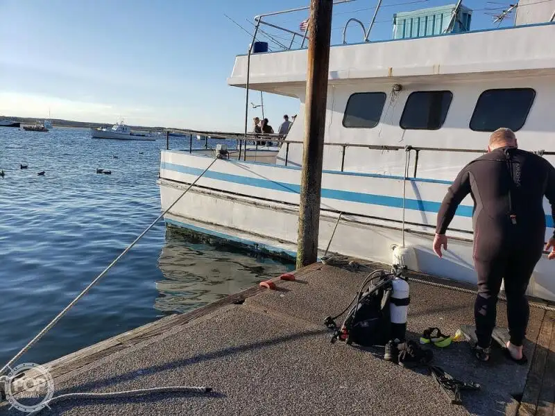 Kapal feri kanggo didol
