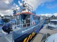 Kapal survei kanggo didol