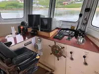 Kapal kerja kanggo didol