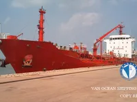 Kapal tanker minyak/bahan kimia kanggo didol