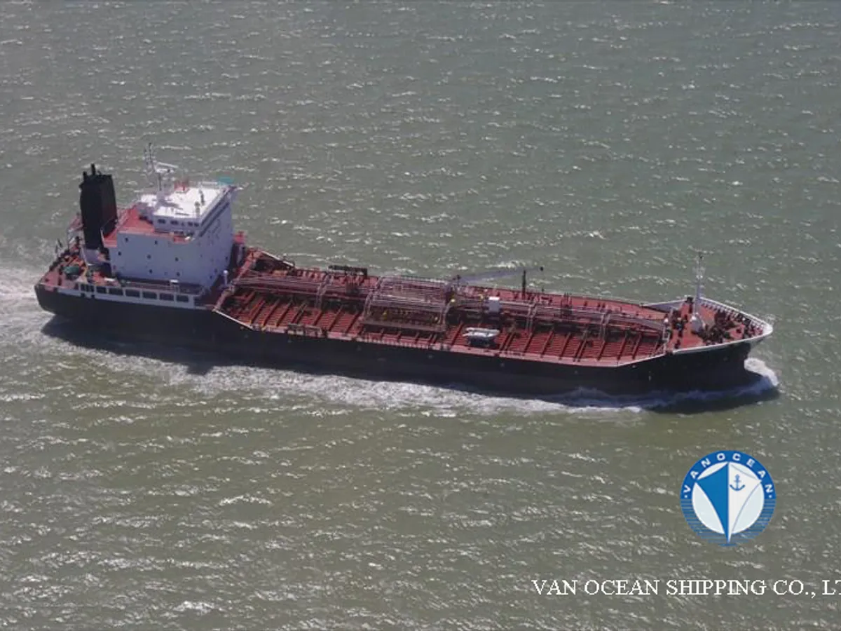 Kapal tanker minyak/bahan kimia kanggo didol
