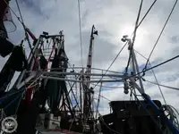 Kapal trawler kanggo didol