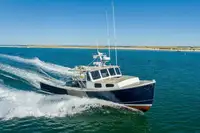 Purse seiner kanggo didol