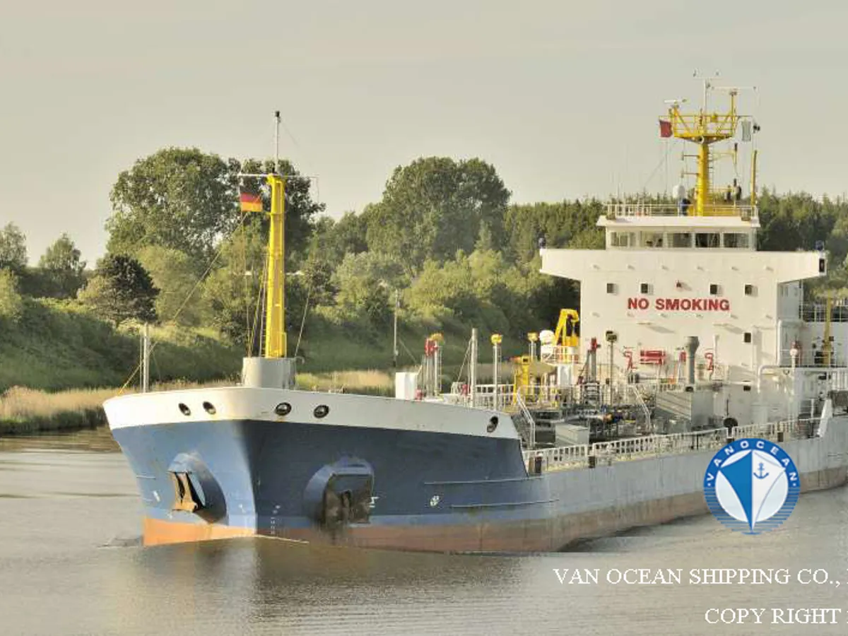 Kapal tanker minyak/bahan kimia kanggo didol