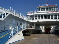 Kapal feri kanggo didol