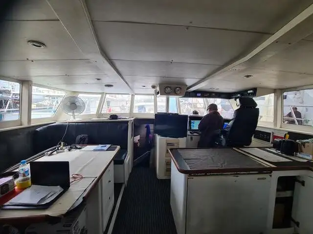 Kapal trawler kanggo didol