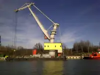 Kapal crane kanggo didol