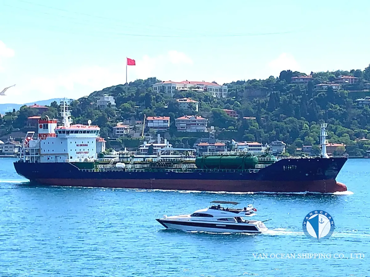 Kapal tanker minyak/bahan kimia kanggo didol