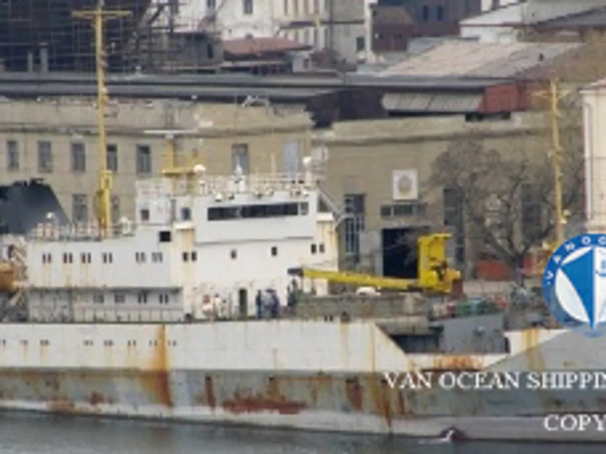 Kapal trawler kanggo didol