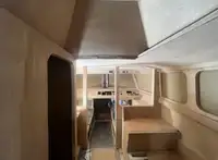 Kapal kerja kanggo didol