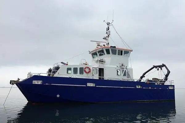 Kapal survei kanggo didol