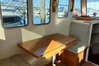 Kapal kerja kanggo didol
