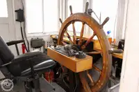 Kapal feri kanggo didol