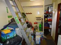 Kapal kerja kanggo didol