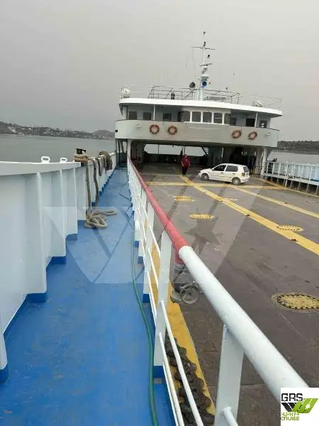 Kapal Ro-Ro kanggo didol