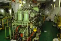 Kapal tanker minyak/bahan kimia kanggo didol