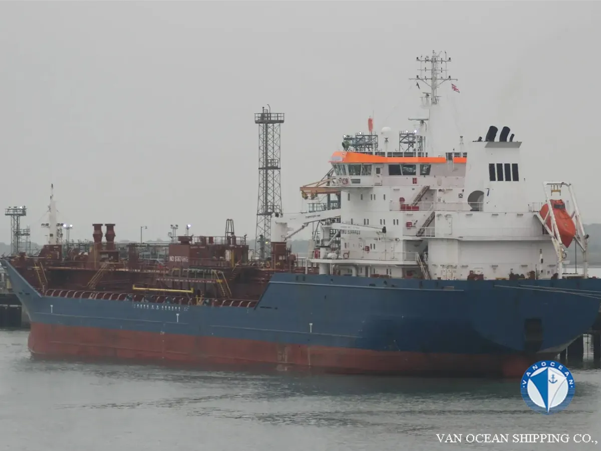 Kapal tanker minyak/bahan kimia kanggo didol