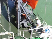Kapal tanker minyak/bahan kimia kanggo didol