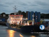 Kapal tanker minyak/bahan kimia kanggo didol